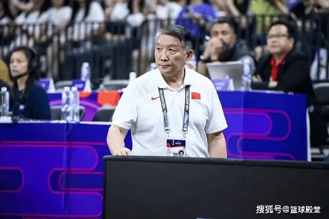 爱游戏tv-亚洲杯战术调整奏效，成功扭转局势