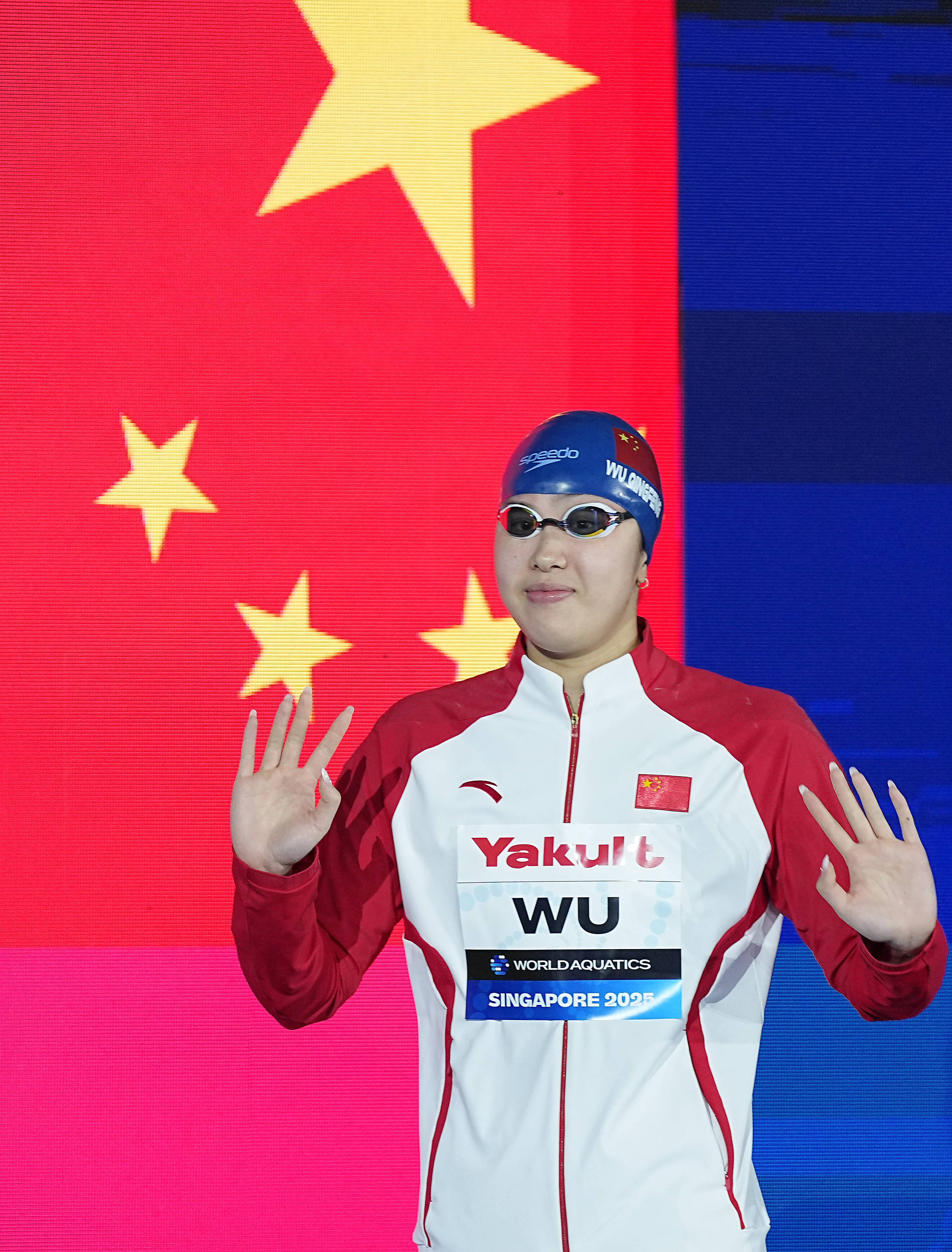 关于游泳选手发挥出色,荣膺最佳MVP的信息 关于游泳选手发挥出色,荣膺最佳MVP的信息