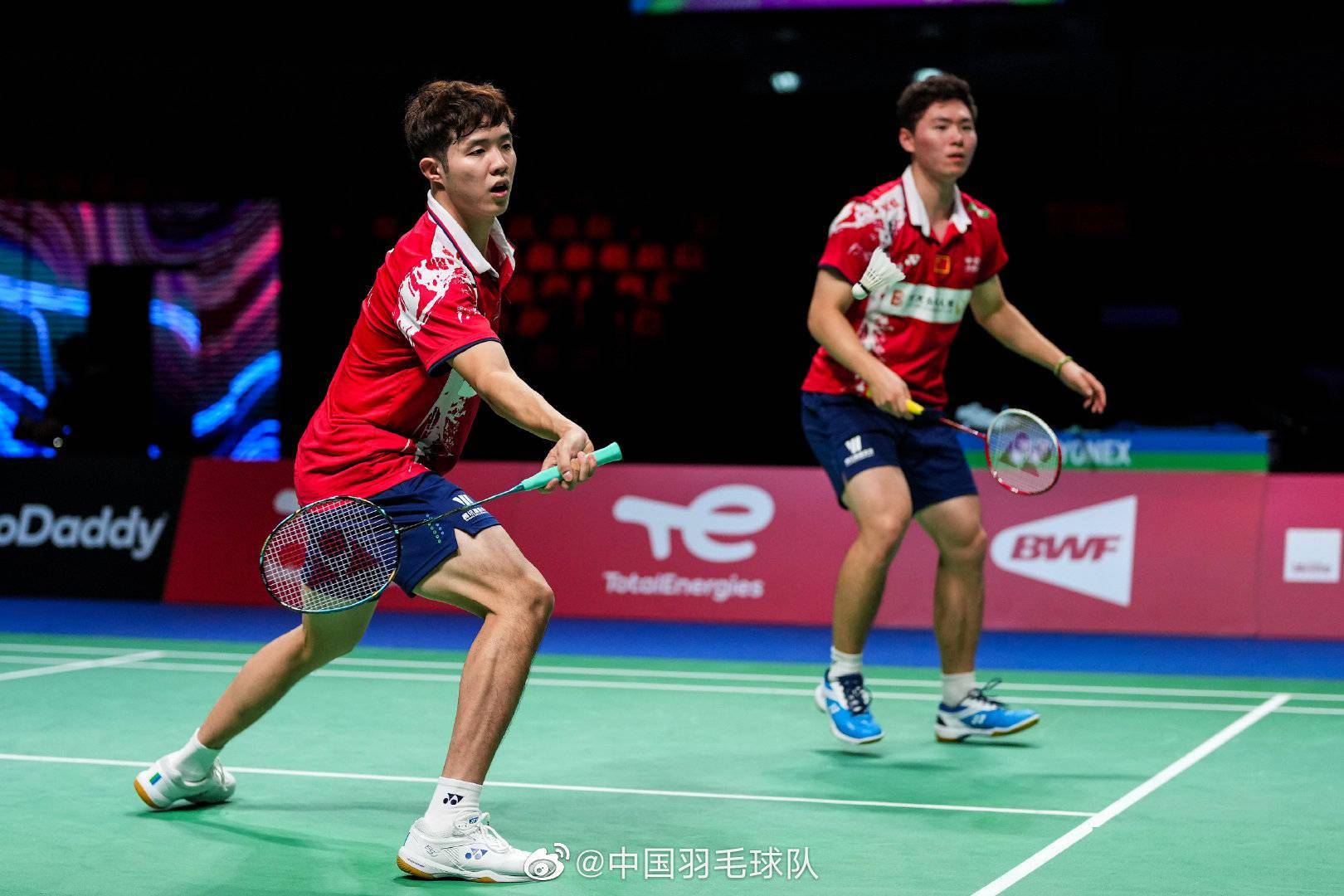 泰国队力克中国队，黄鸭组合关键制胜