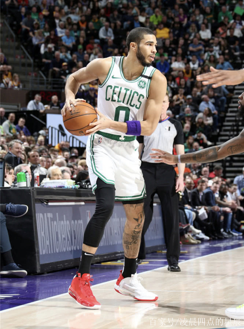 爱游戏在线-天津队逆转爵士，塔图姆带队取胜