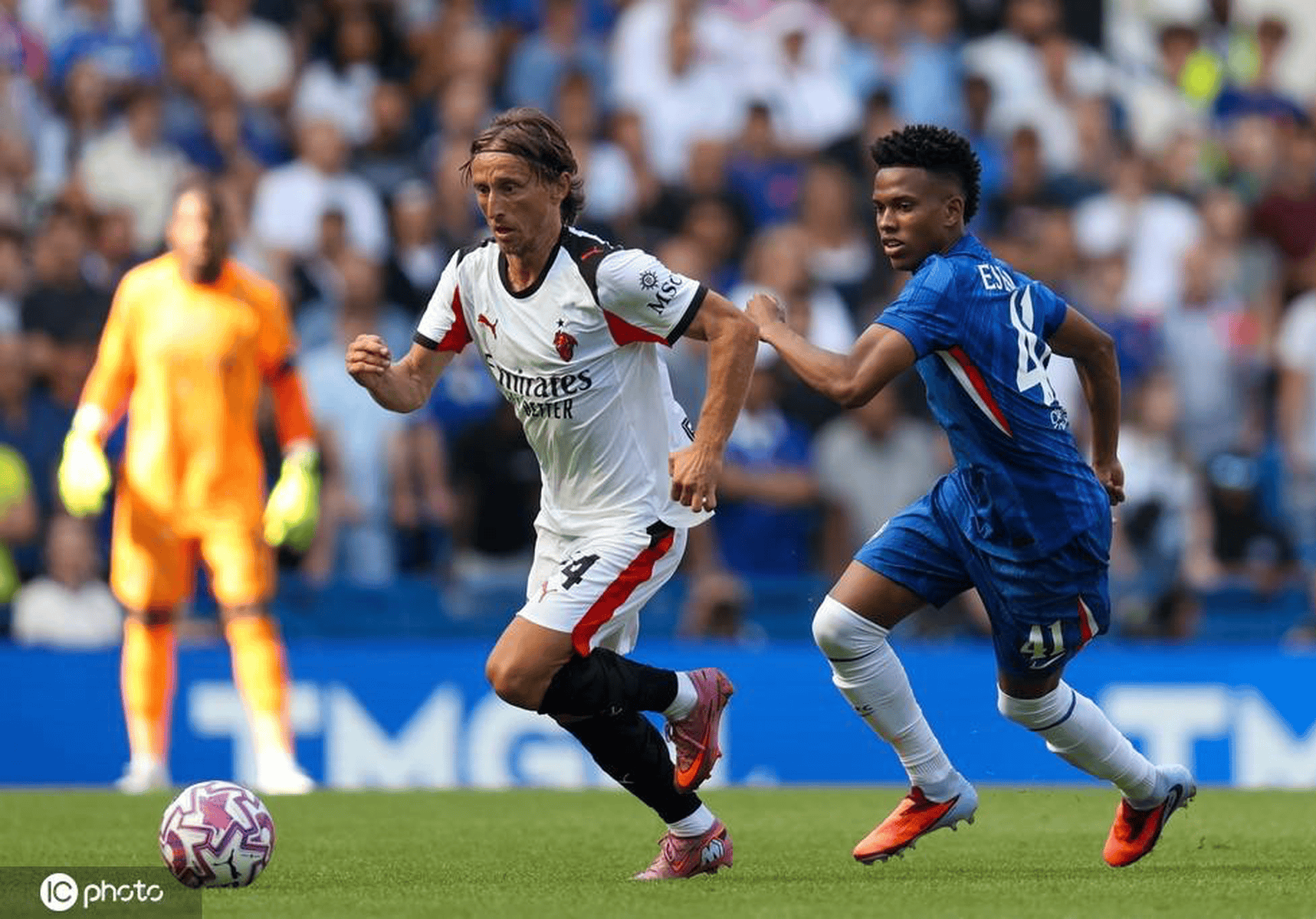 爱游戏APP-葡萄牙轻取AC米兰，莫德里奇惊艳四座