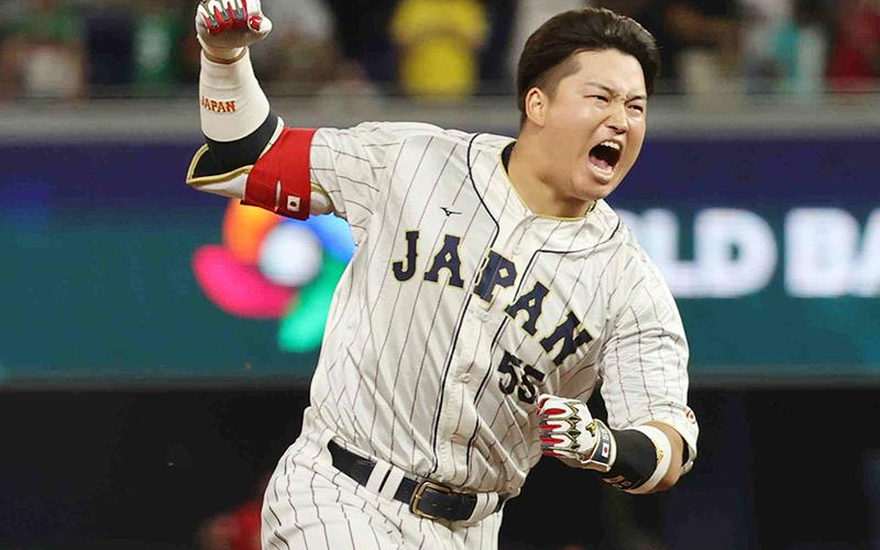 墨西哥险胜日本，加维刷新纪录