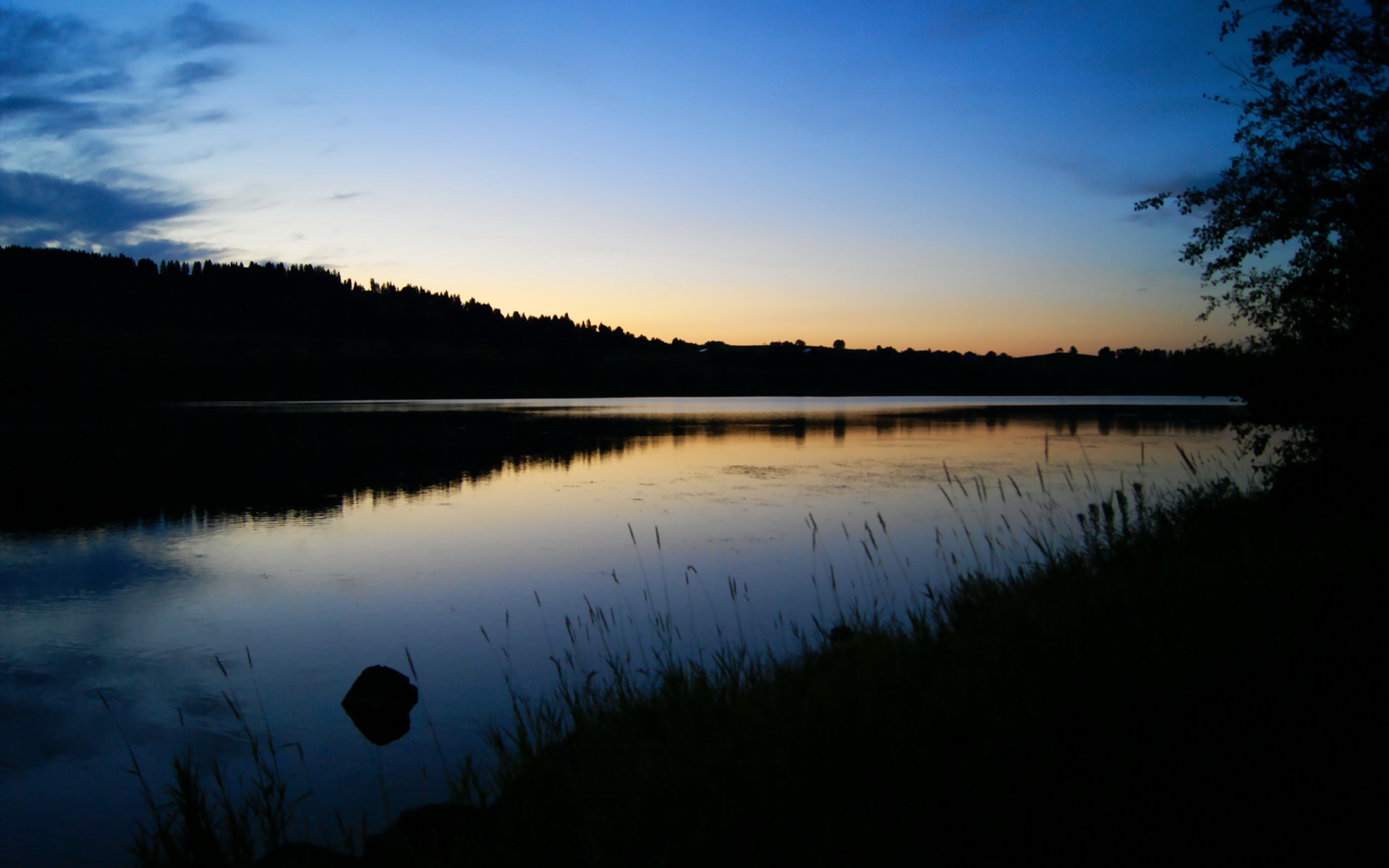 当桑巴舞步踏入东欧雪原，一场被借来的绝杀