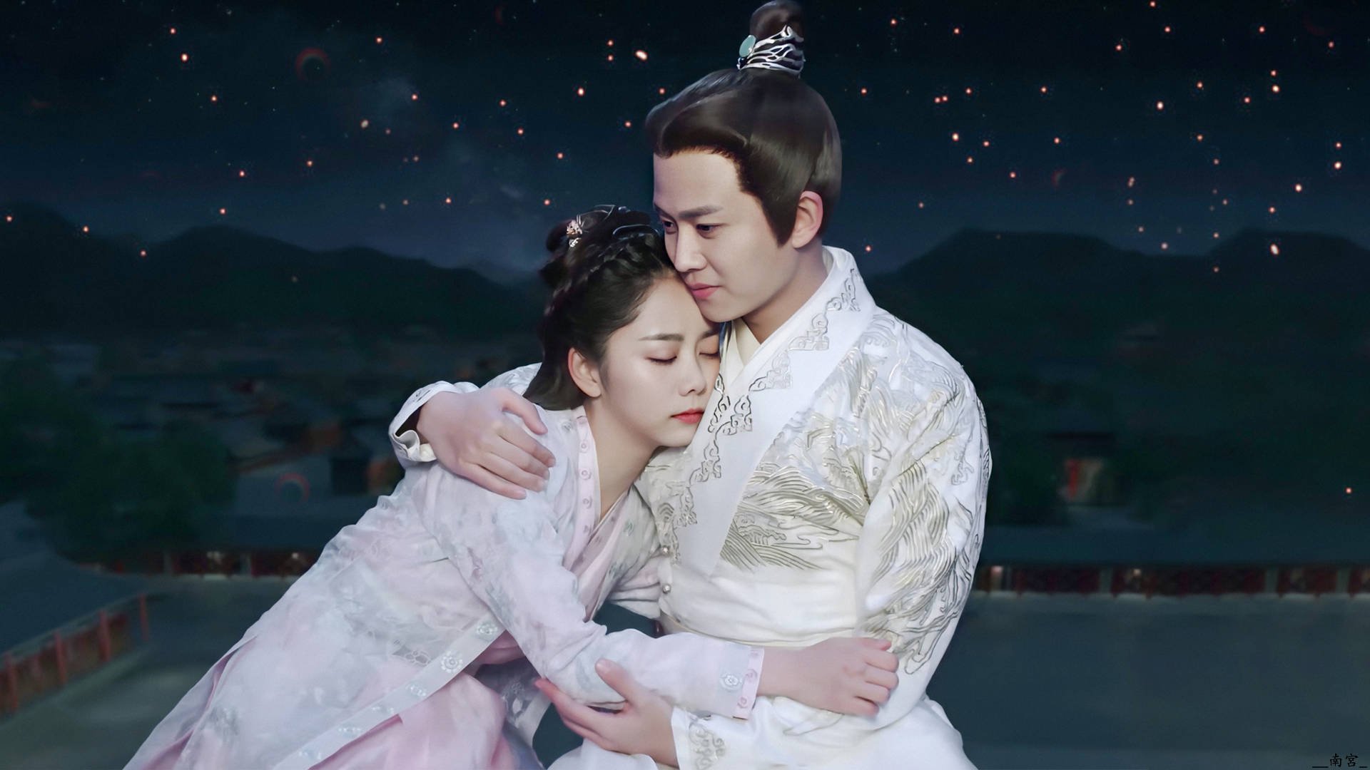 不可复制的体育之夜，福克斯破纪录瞬间与雄鹿压哨绝杀的命运交叠