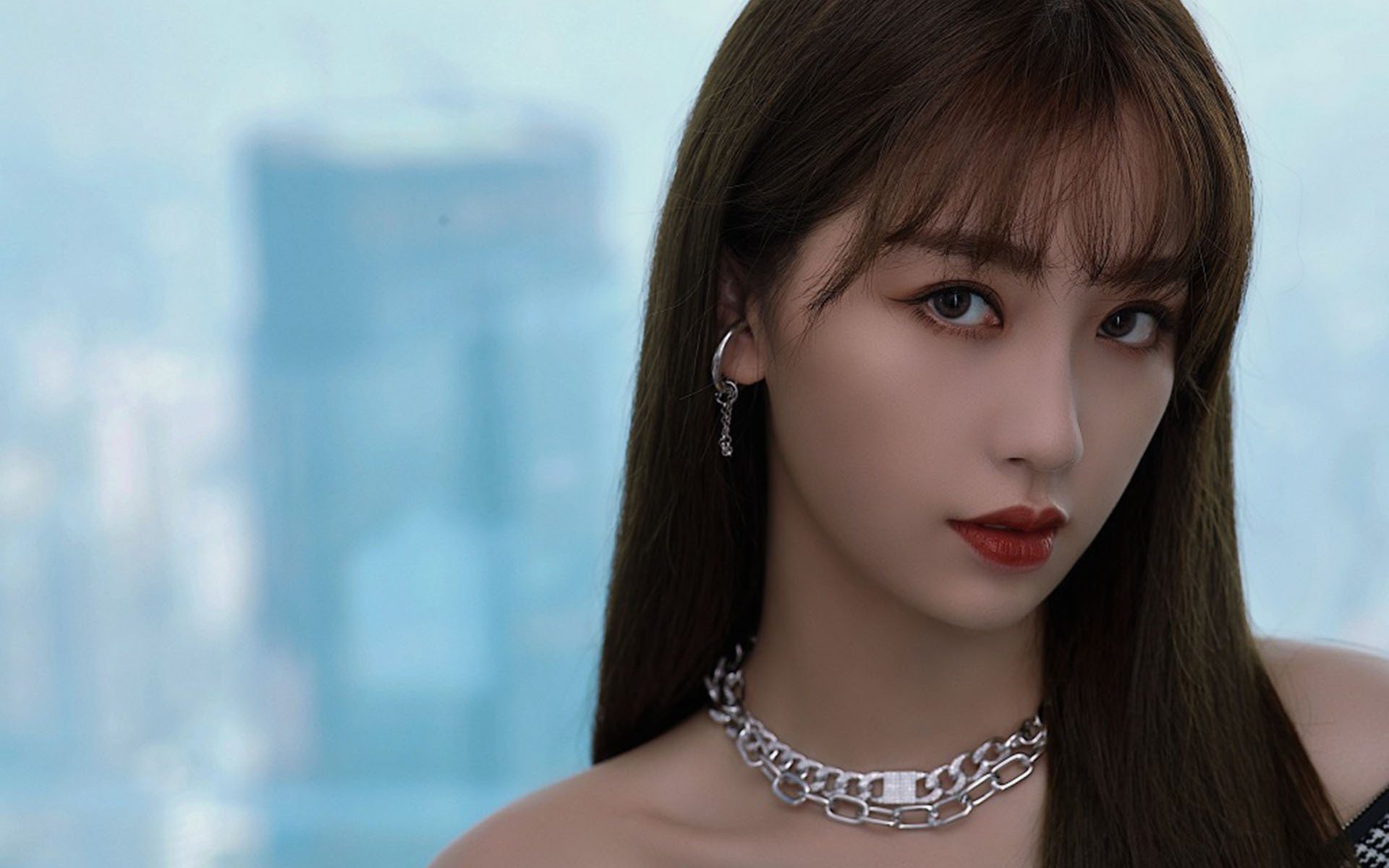 宿敌之战映照孤星光芒,德罗赞在骑士湖人对决中完成迟来的正名