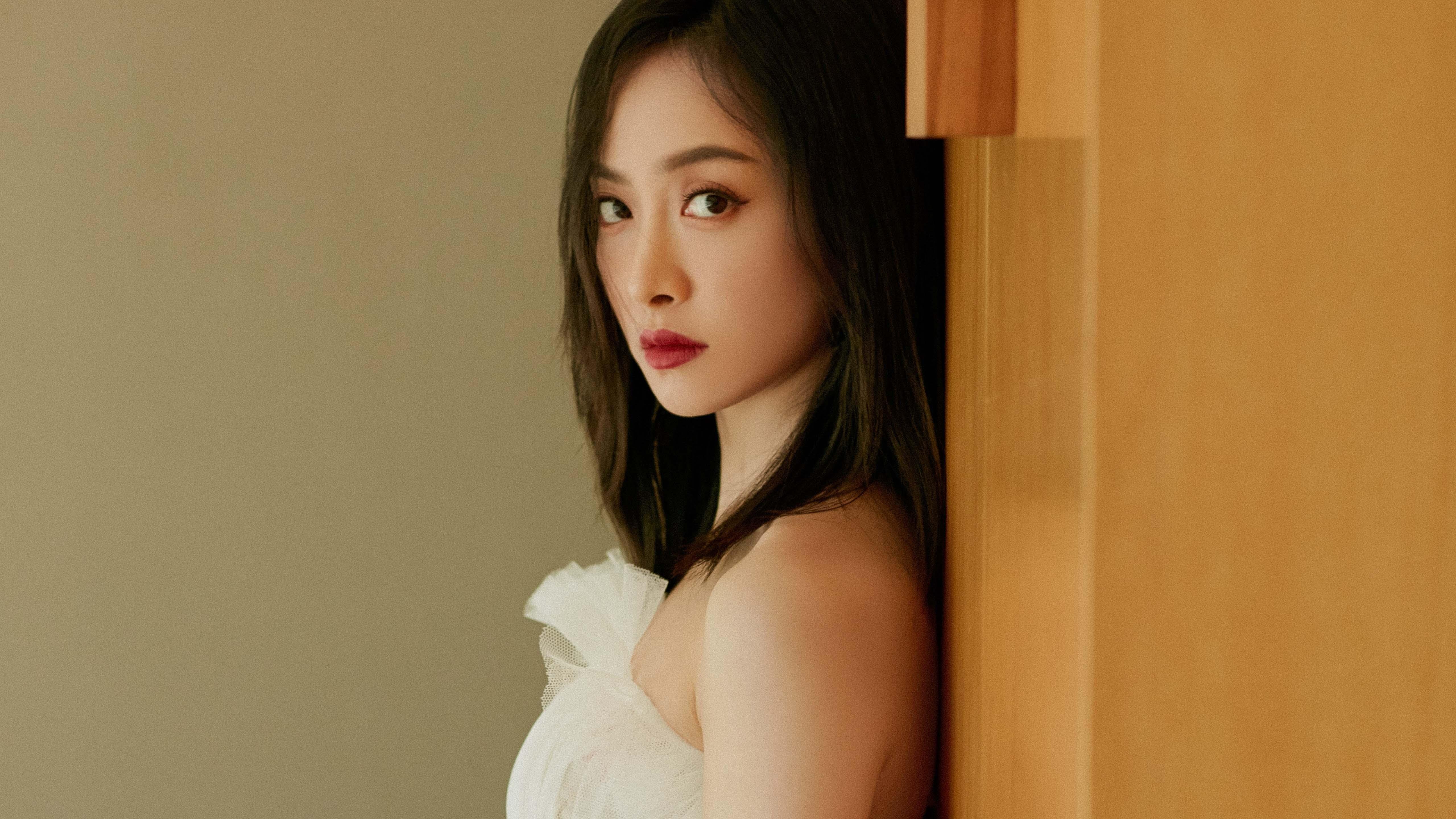 冰与火之歌,勒沃库森冷静领跑德甲,阿森纳破冰之旅点燃欧冠