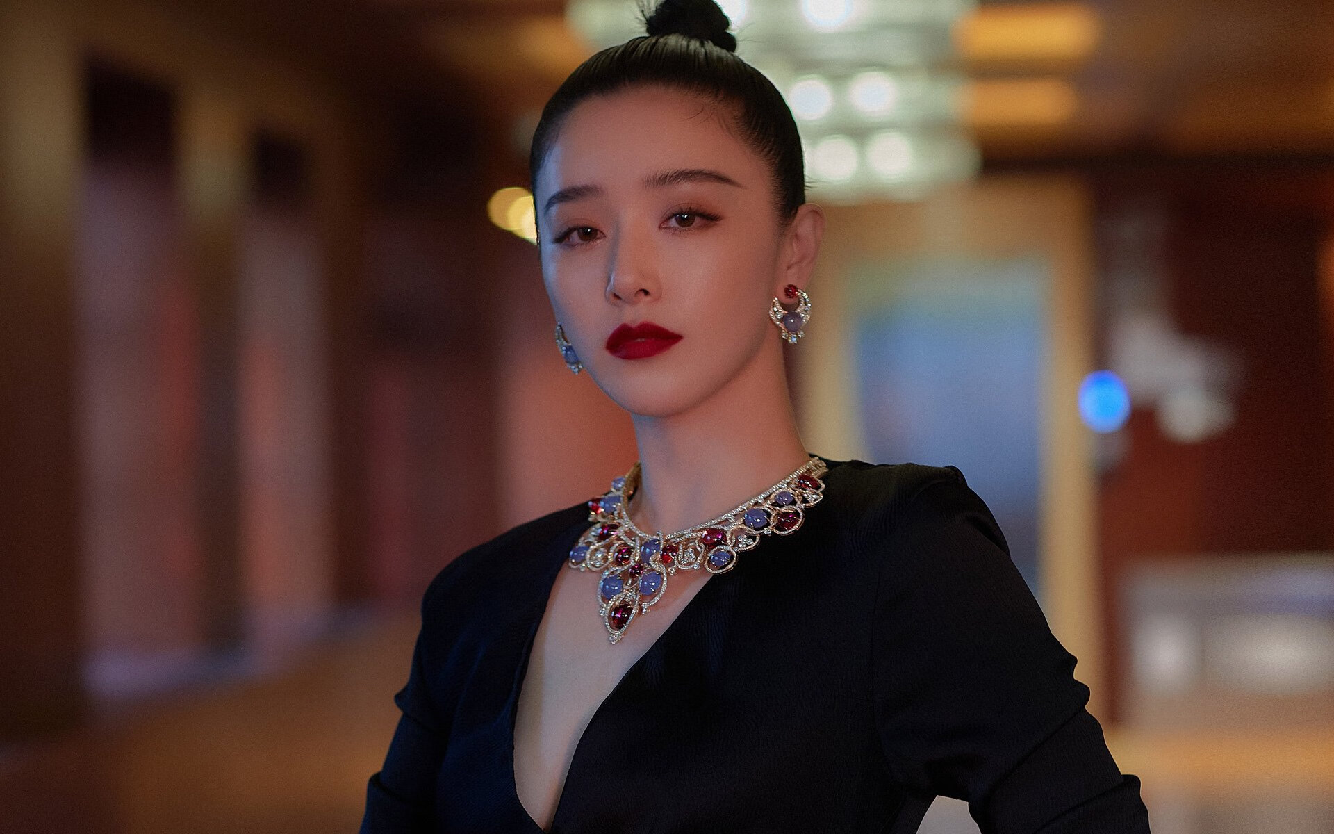 西甲国家德比之夜，来自梅阿查的火焰，巴斯托尼如何用意大利铁链锁死诺坎普