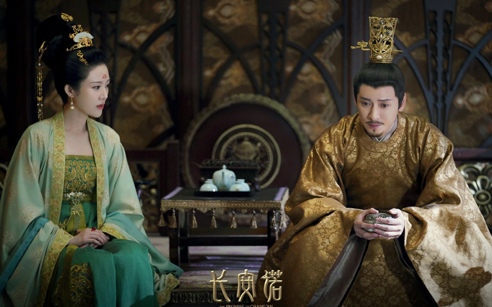 双重奏，库尔图瓦守护的基石与阿尔及利亚沙暴中的冲锋号